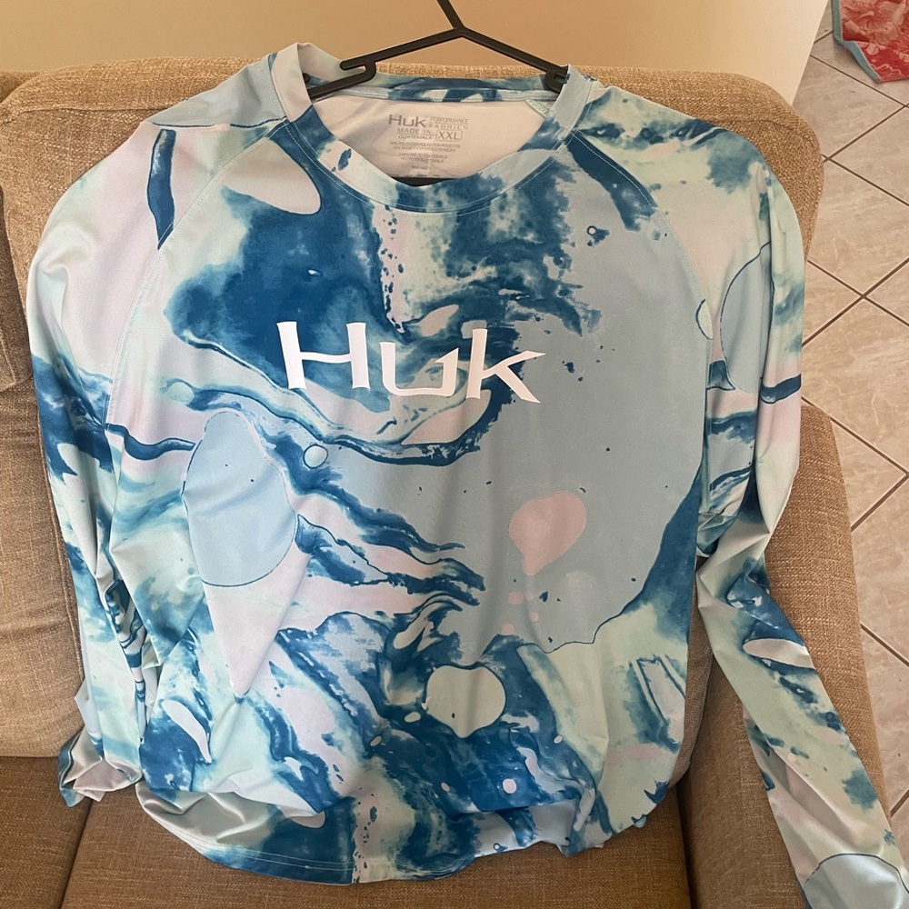 Huk Performance Blue and White Shirt